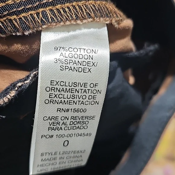 Wit & Wisdom Women's Brown Cargo Pants Size 0 - Picture 5 of 6